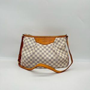 Louis Vuitton Beige Damier Azur Canvas Shoulder Bag with Vachetta Trim